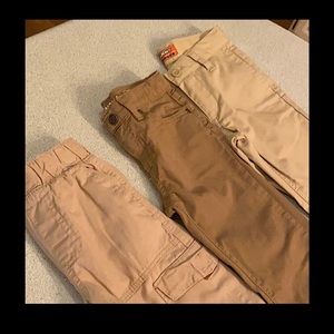 Elastic ankle khaki pants